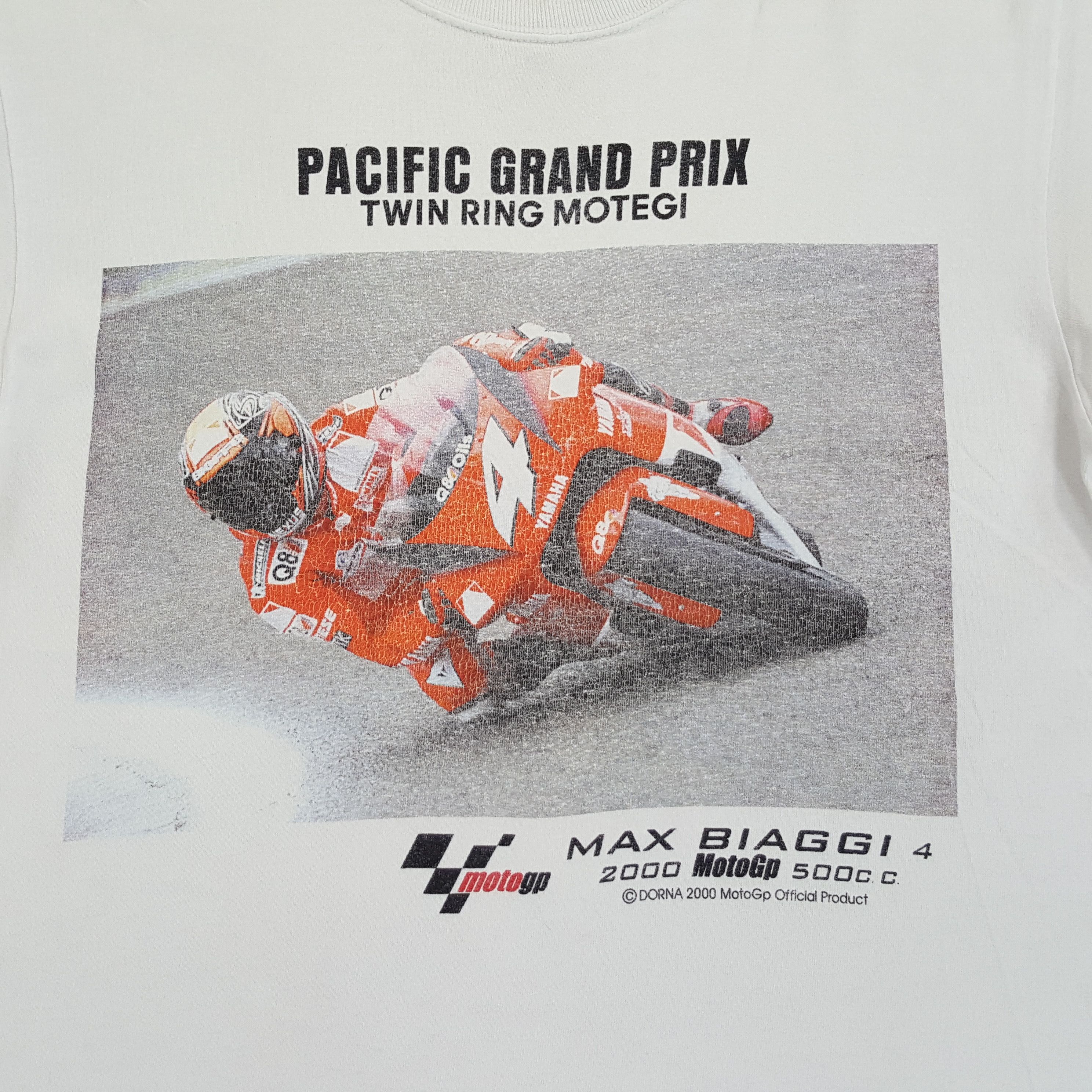 Vintage MotoGP Pacific Grand Prix Vintage Tshirt Size US M / EU 48-50 / 2 - 2 Thumbnail