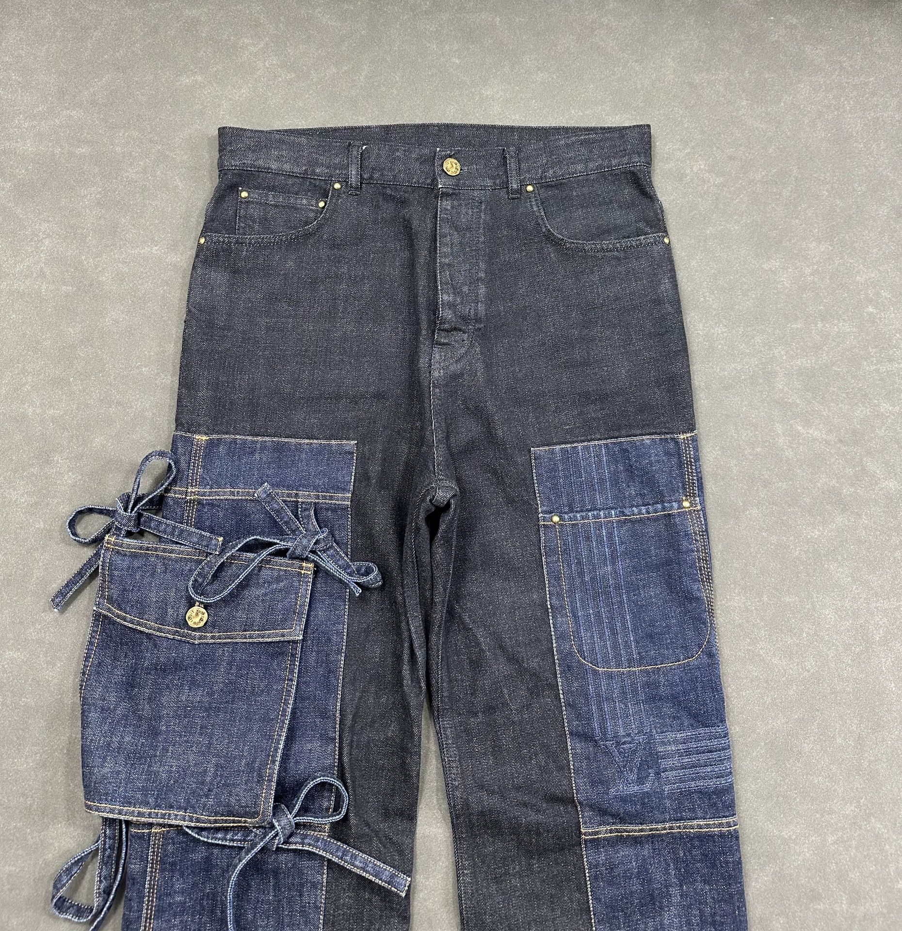Louis Vuitton LV KARAKORAM Bow Laces Multi-Pockets Jeans Size US 30 / EU 46 - 3 Thumbnail