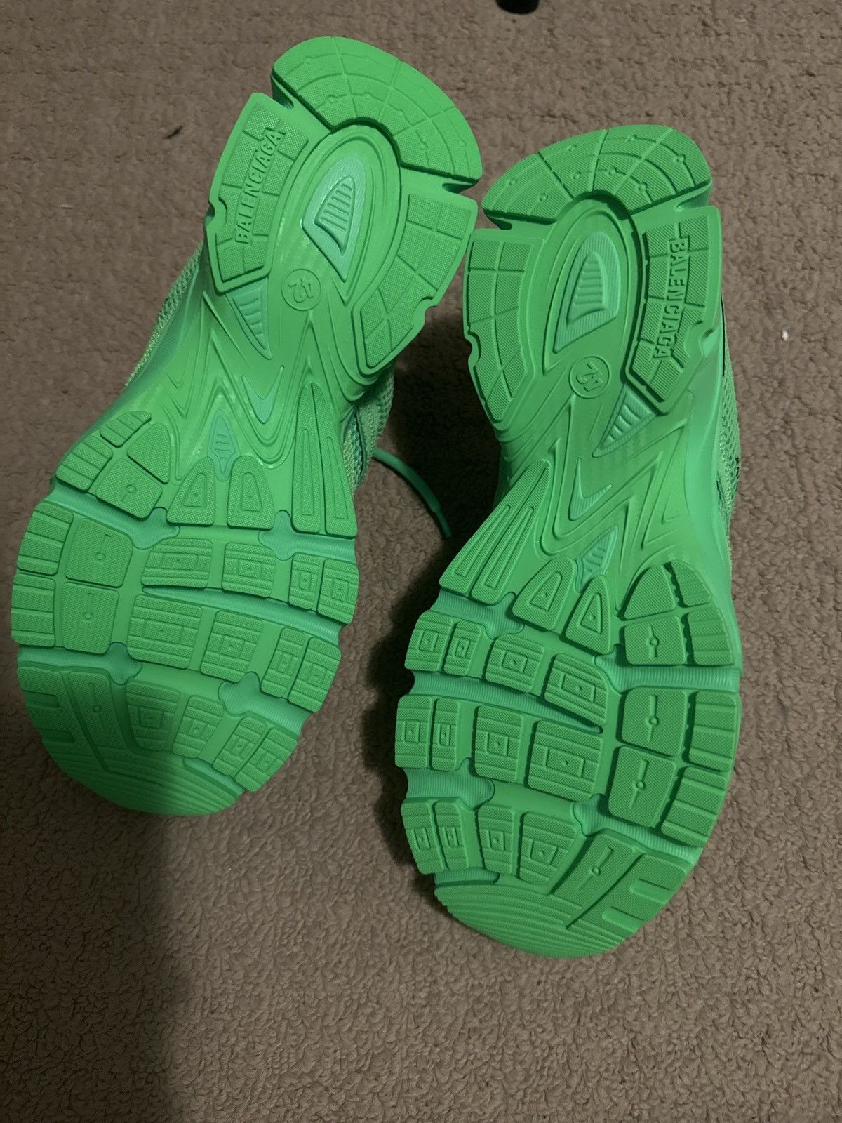 Balenciaga Brand new Balenciaga plantom sneaker Size US 9 / EU 42 - 5 Thumbnail