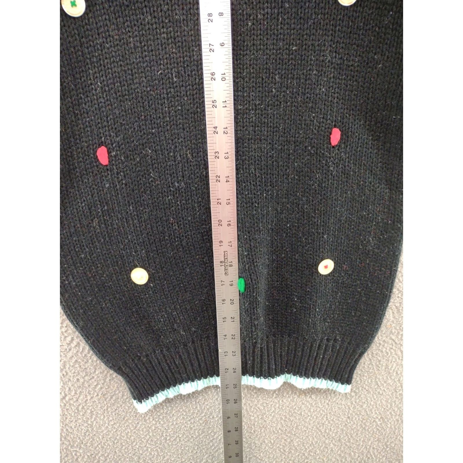 Vintage VINTAGE 90s Button Pattern Knit Pullover Acrylic Sweater Women’s Size M Grandma Size M / US 6-8 / IT 42-44 - 7 Thumbnail