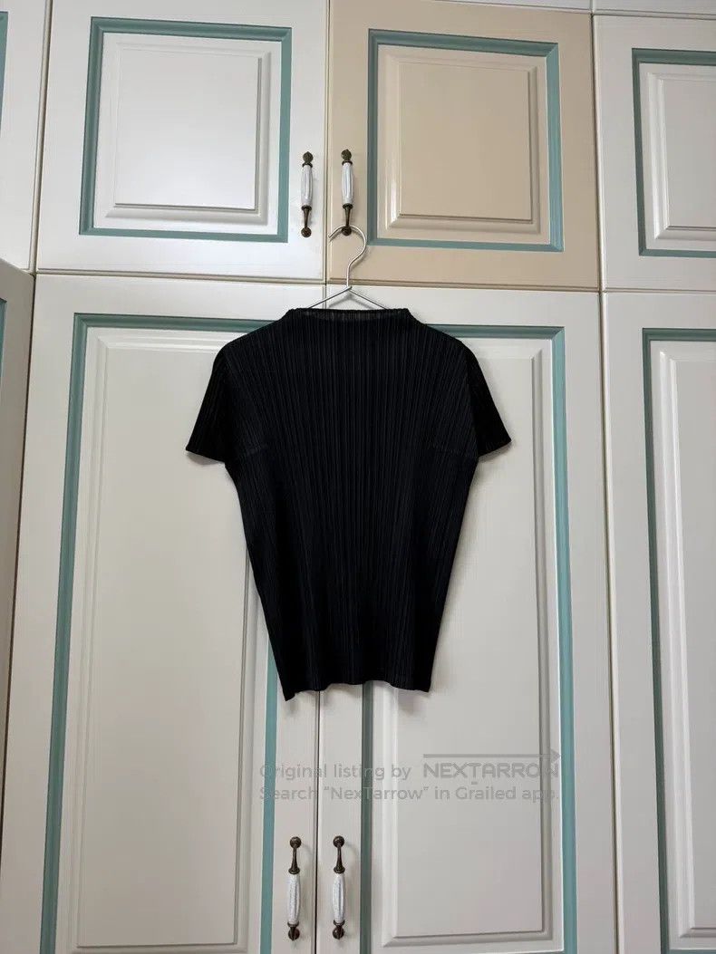 Issey Miyake Issey Miyake Half Turtleneck Black Short Sleeve Size L / US 10 / IT 46 - 2 Thumbnail