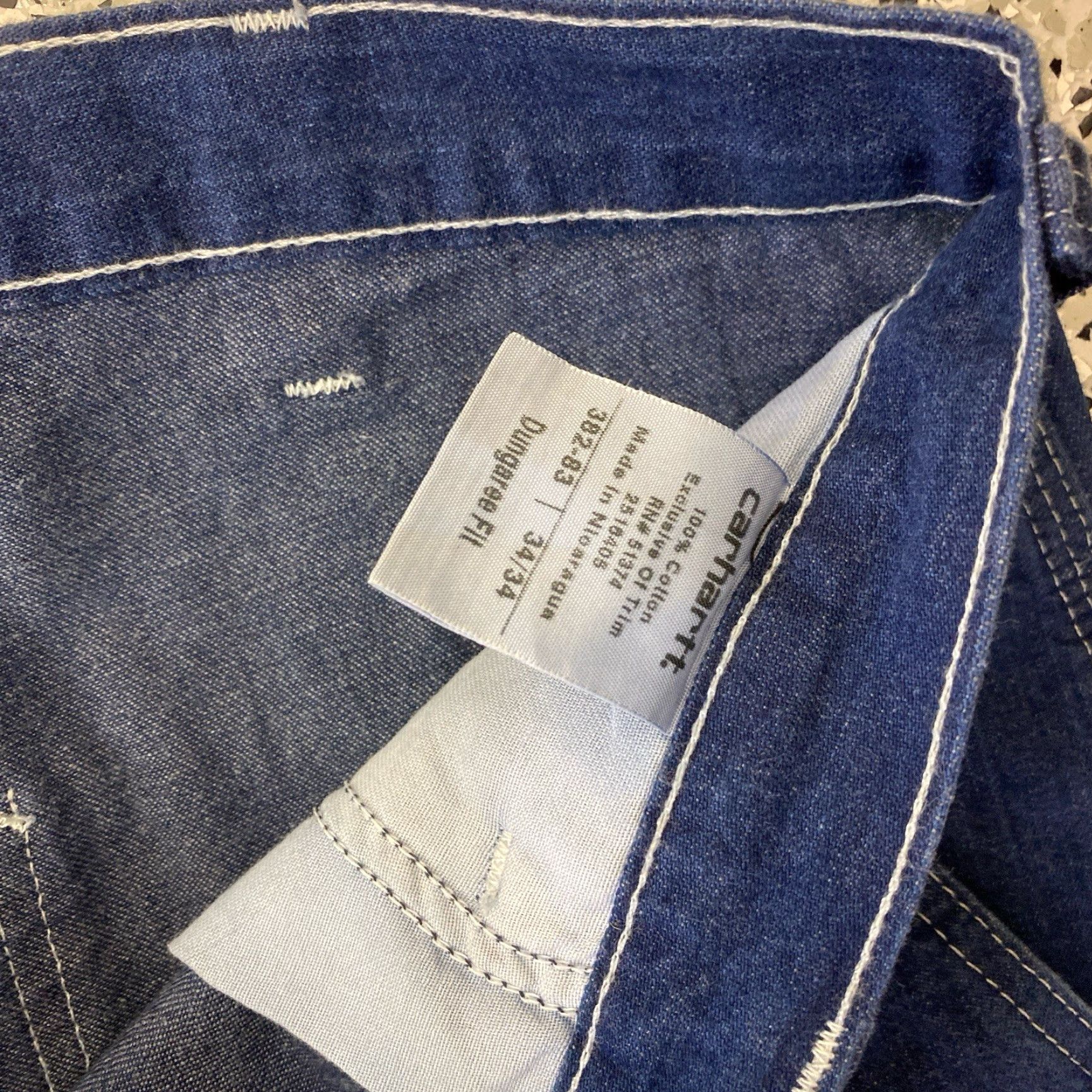 Carhartt VINTAGE Carhartt Dungaree Fit Denim Blue Jeans Carpenter Pants 34/34 Men Regular 34 Blue Distressed 5-Pocket Outdoor Classic American Carhartt Jeans Size US 34 / EU 50 - 3 Thumbnail