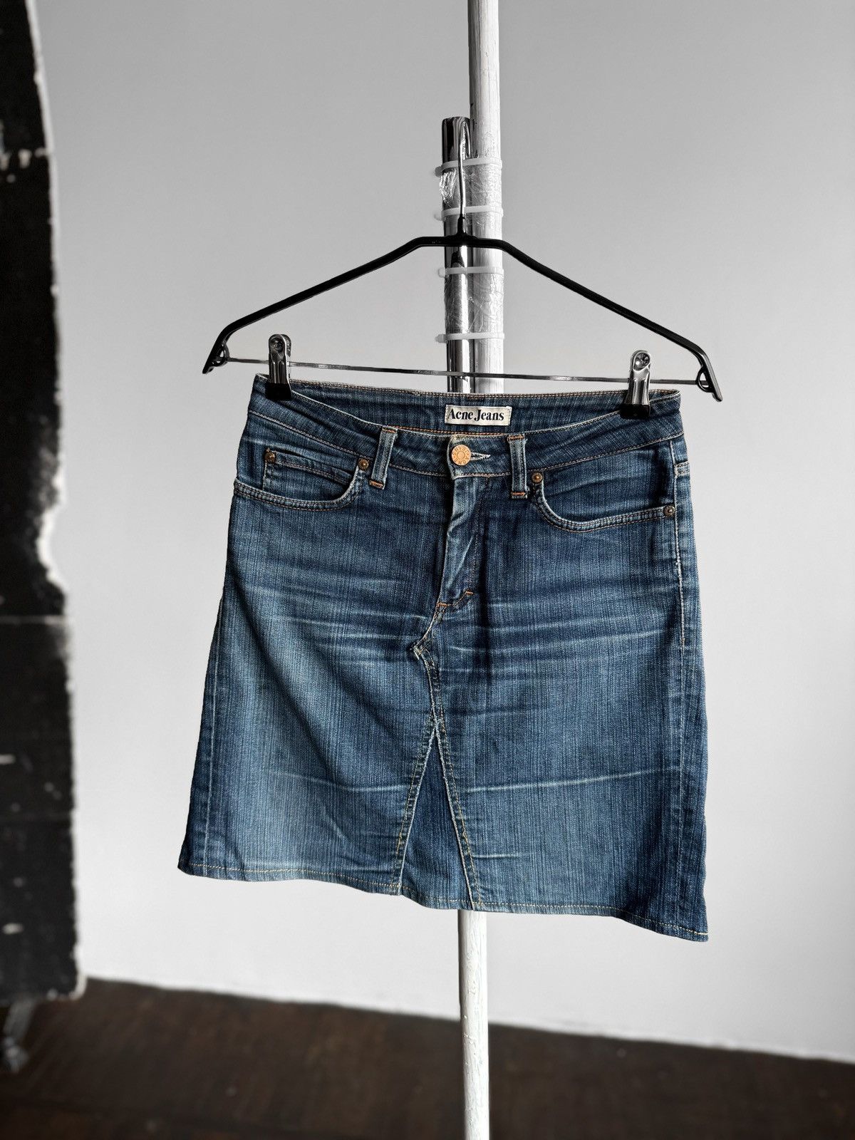 Acne Studios Acne Jeans Women Vintage Denim Mini Jean Skirt Blue Low Rise Size 28" / US 6 / IT 42 - 2 Thumbnail