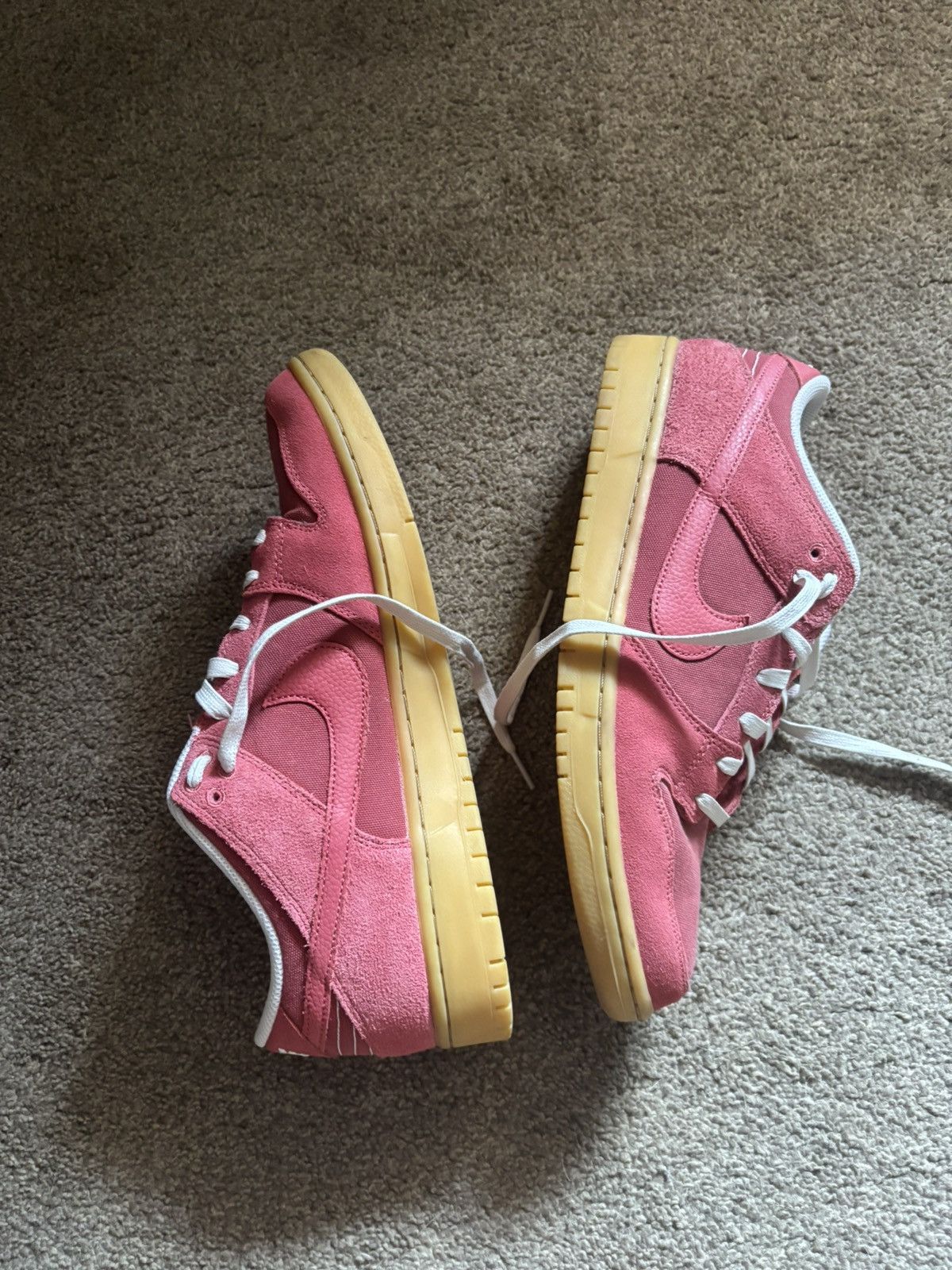 Nike Nike sb dunk low adobe Size US 12 / EU 45 - 2 Thumbnail