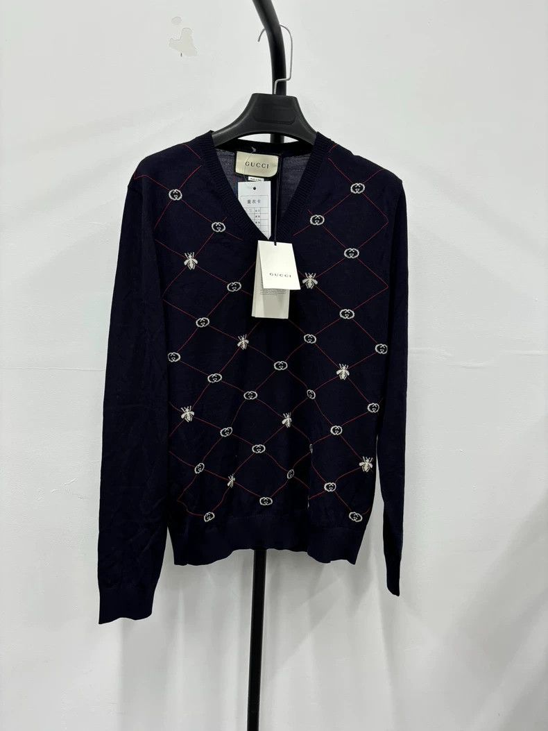Gucci Gucci Jacquart pattern V-neck long-sleeved sweater 2504-Nex Size US S / EU 44-46 / 1 - 1 Thumbnail