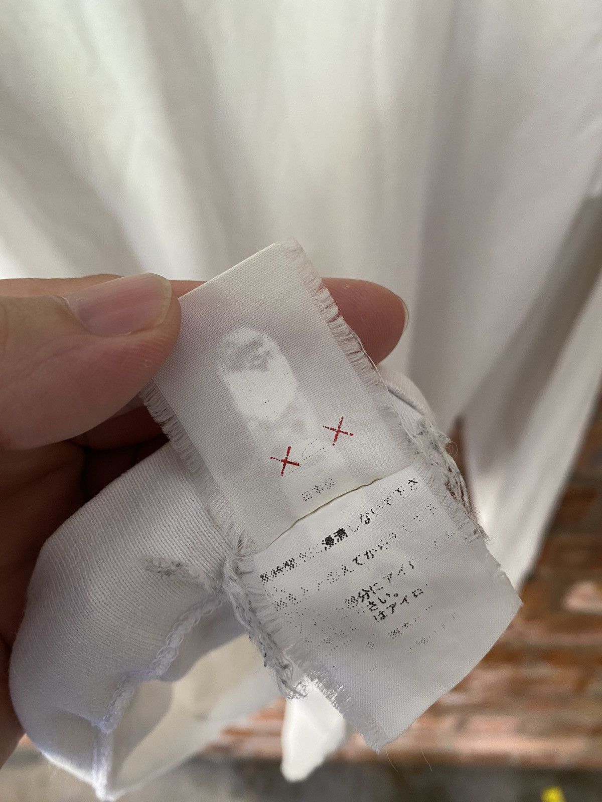 Bape × Kaws 2005 Bape x Kaws Milo LS Size US L / EU 52-54 / 3 - 14 Thumbnail
