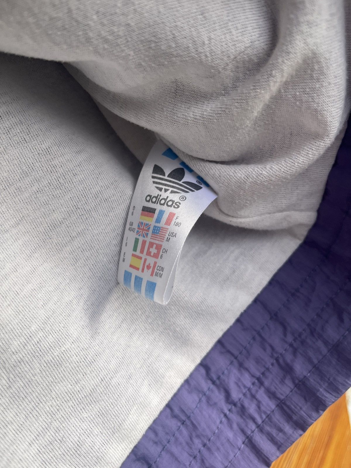 Adidas Adidas Vintage Retro Size US M / EU 48-50 / 2 - 5 Thumbnail