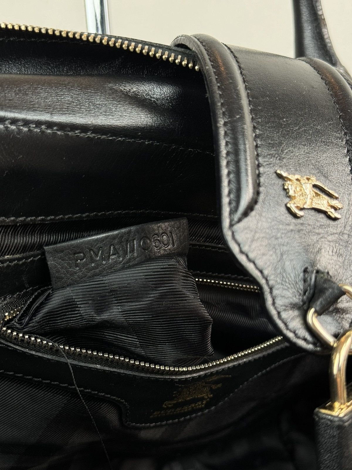 Burberry Leather shoulder bag Burberry original luxury casual item Size ONE SIZE - 6 Thumbnail