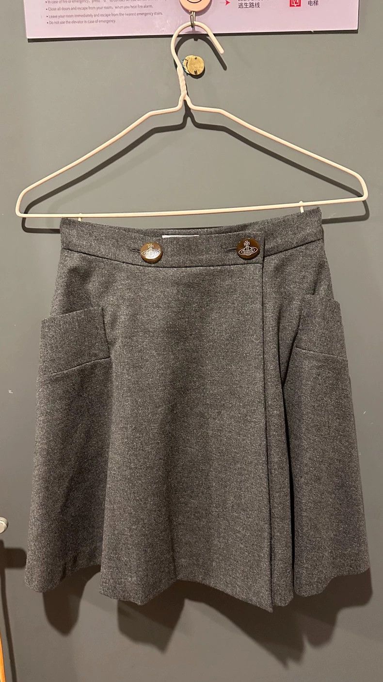 Vivienne Westwood Vivienne Westwood size3 Black and grey suit Size 26" / US 2 / IT 38 - 5 Thumbnail
