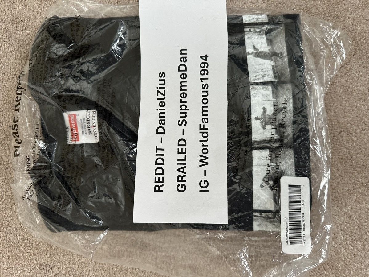 Supreme Supreme Milford Graves Tee 'Black' Size US L / EU 52-54 / 3 - 3 Thumbnail