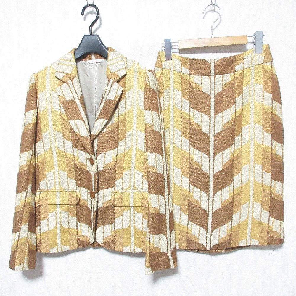 Other Other peu pres Suit Jacket+Skirt Set Others Suits DUTY FREE for USA Size ONE SIZE - 1 Thumbnail