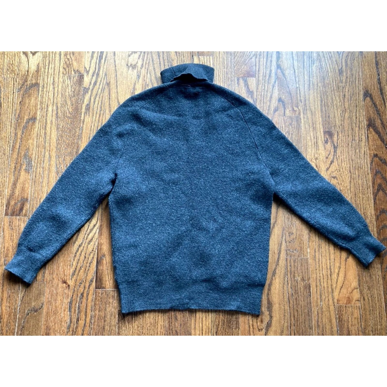 J.Crew J. Crew Sweater Mens Small Gray Merino Wool Turtleneck Pullover Saddle Sleeve Size US S / EU 44-46 / 1 - 8 Thumbnail