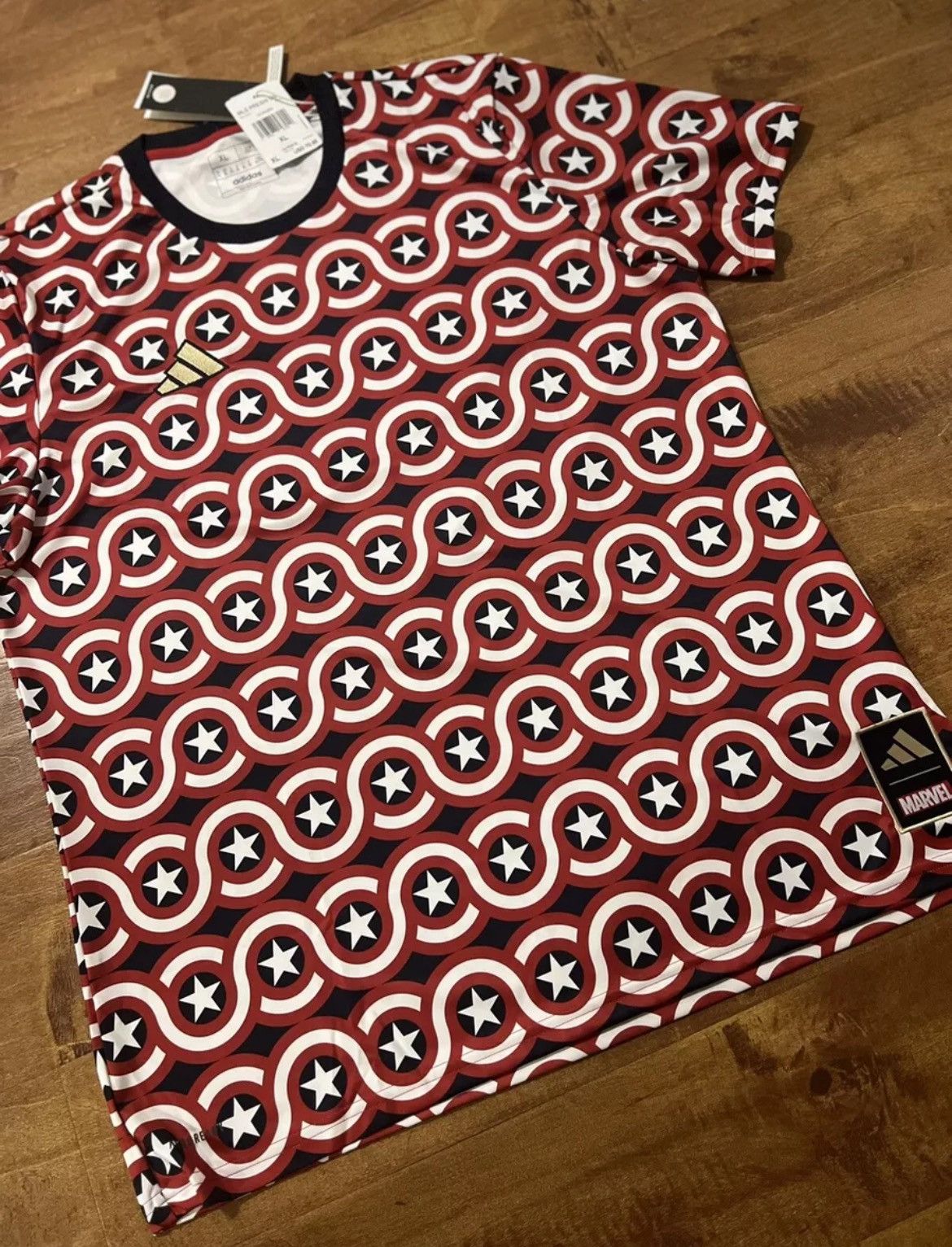 Adidas × Marvel Comics Adidas MLS x Marvel Captain America Soccer Jersey XL USMNT Size US XL / EU 56 / 4 - 1 Thumbnail