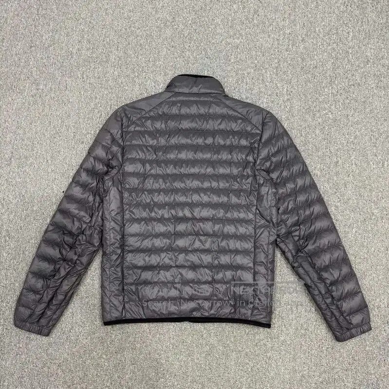 Prada Prada Men's Gray Quilted Down Jacket. Size US M / EU 48-50 / 2 - 2 Thumbnail