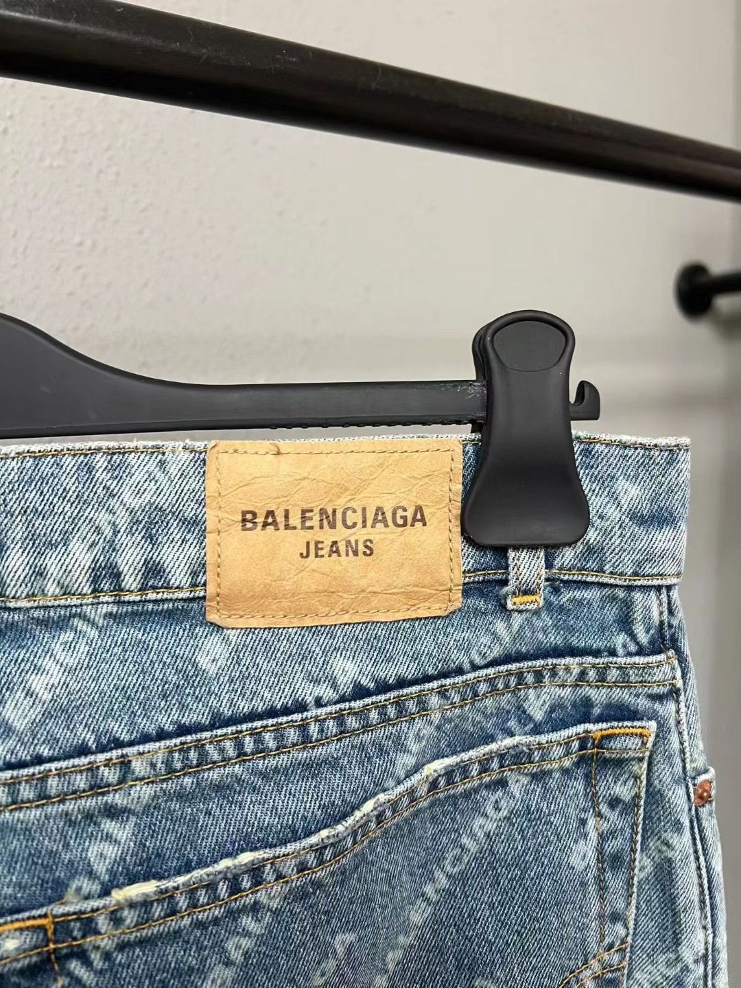 Balenciaga balenciaga full print denim pants Size US 26 / EU 42 - 4 Thumbnail