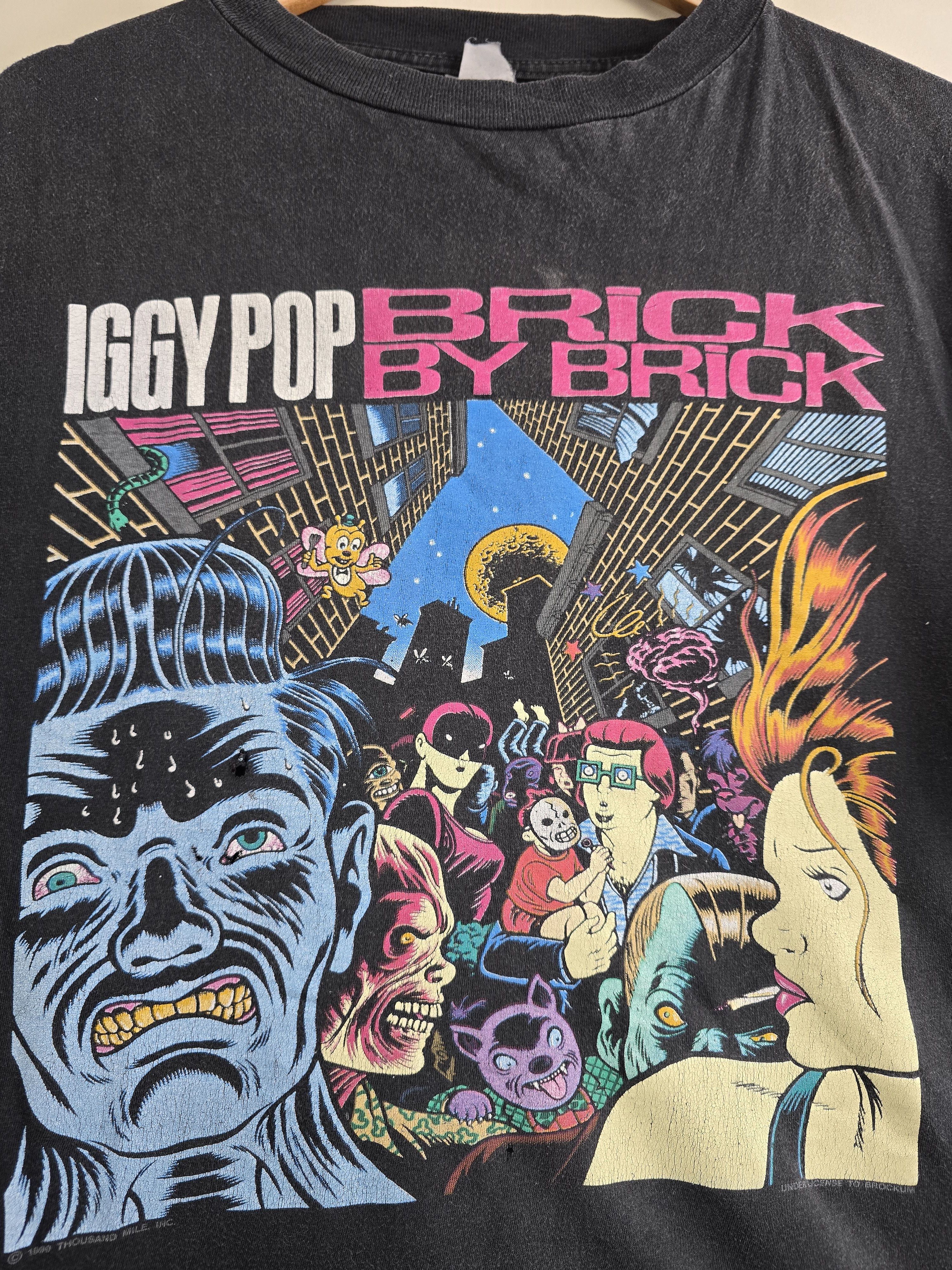 Band Tees × Vintage 1990 Iggy Pop Brick by brick Charles Burns XL 22.5" 28" Size US XL / EU 56 / 4 - 6 Thumbnail