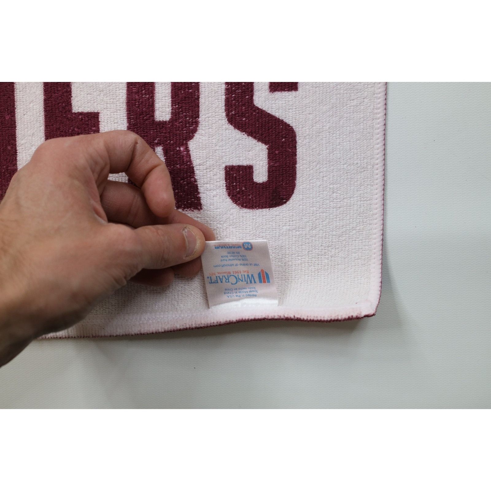 Vintage Basketball 2016 NBA Champs Cleveland Cavaliers Towelavalie Size ONE SIZE - 11 Thumbnail