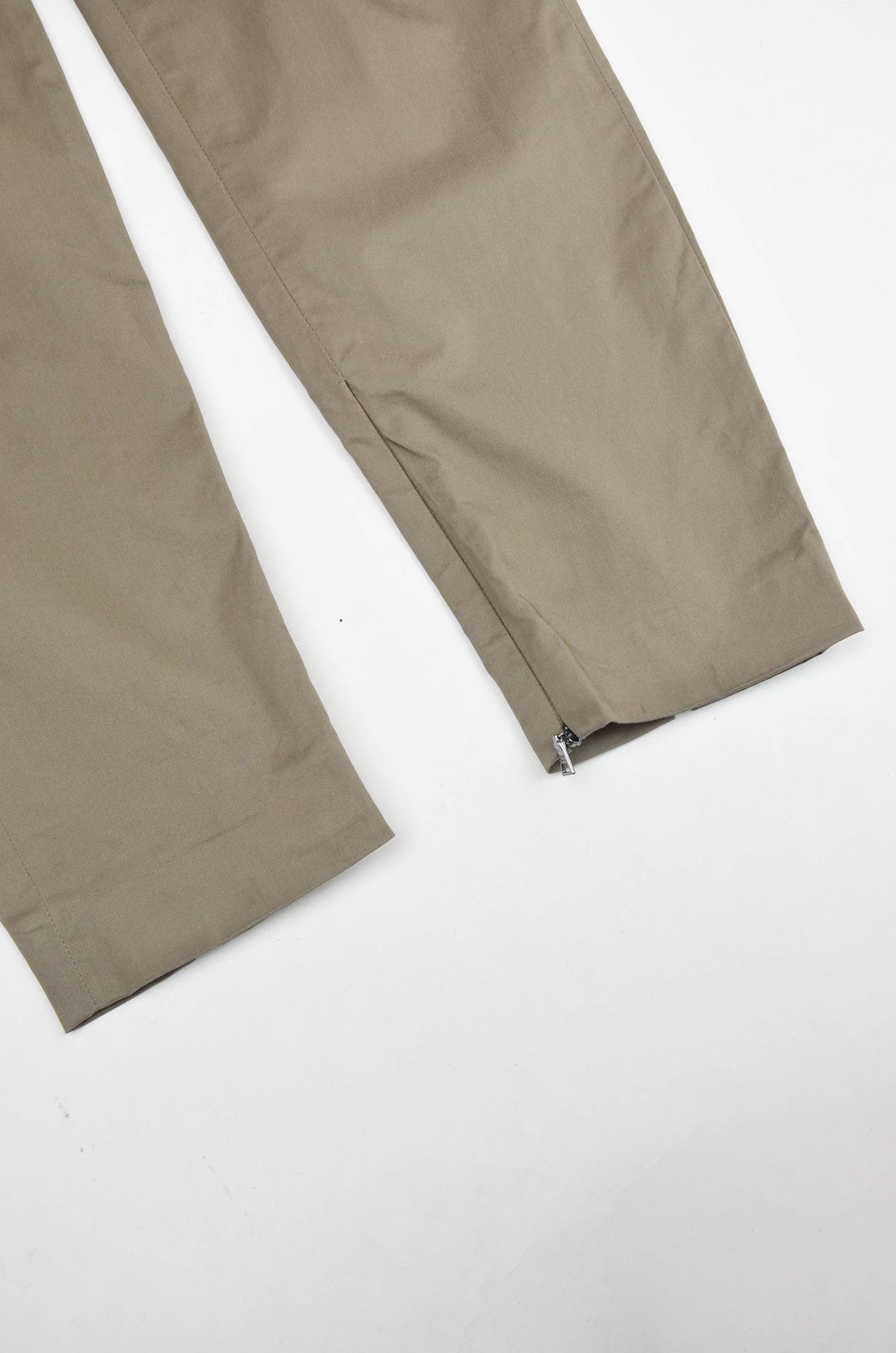 Prada Prada Black Tab Zip Hem Chinos Khaki - Size IT44 (W31–32) Size US 31 - 10 Thumbnail