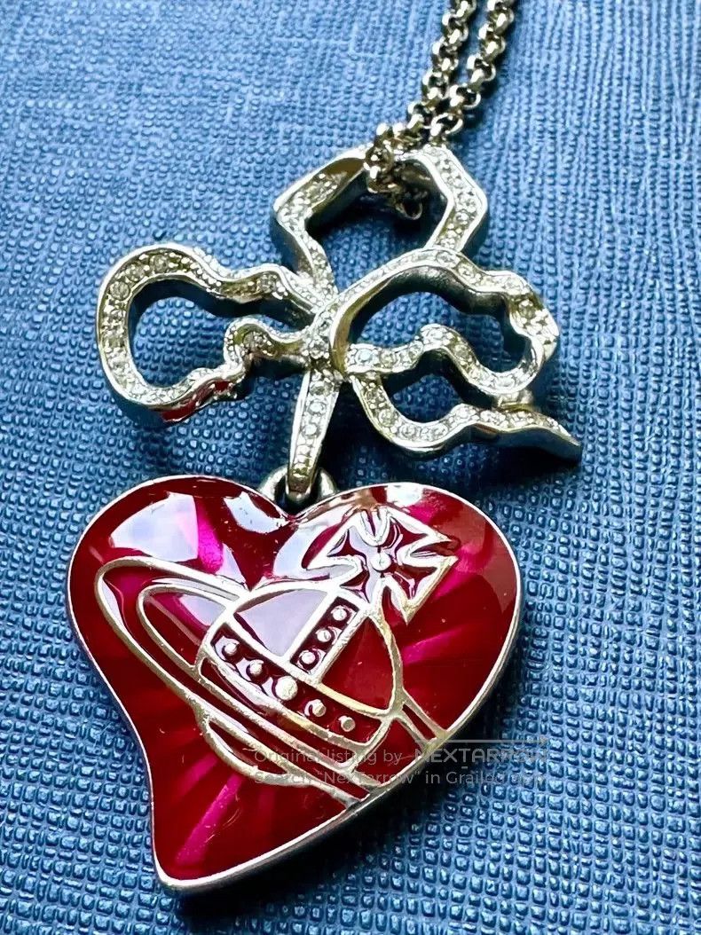 Vivienne Westwood Vivienne Westwood Heart Crystal Pendant Necklace. Size ONE SIZE - 7 Thumbnail