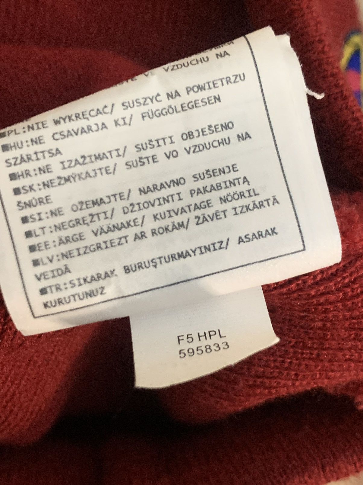 Nike Vintage F.C. Barcelona x Nike Big Logo Red Beanie Hat Y2K Size ONE SIZE - 3 Thumbnail