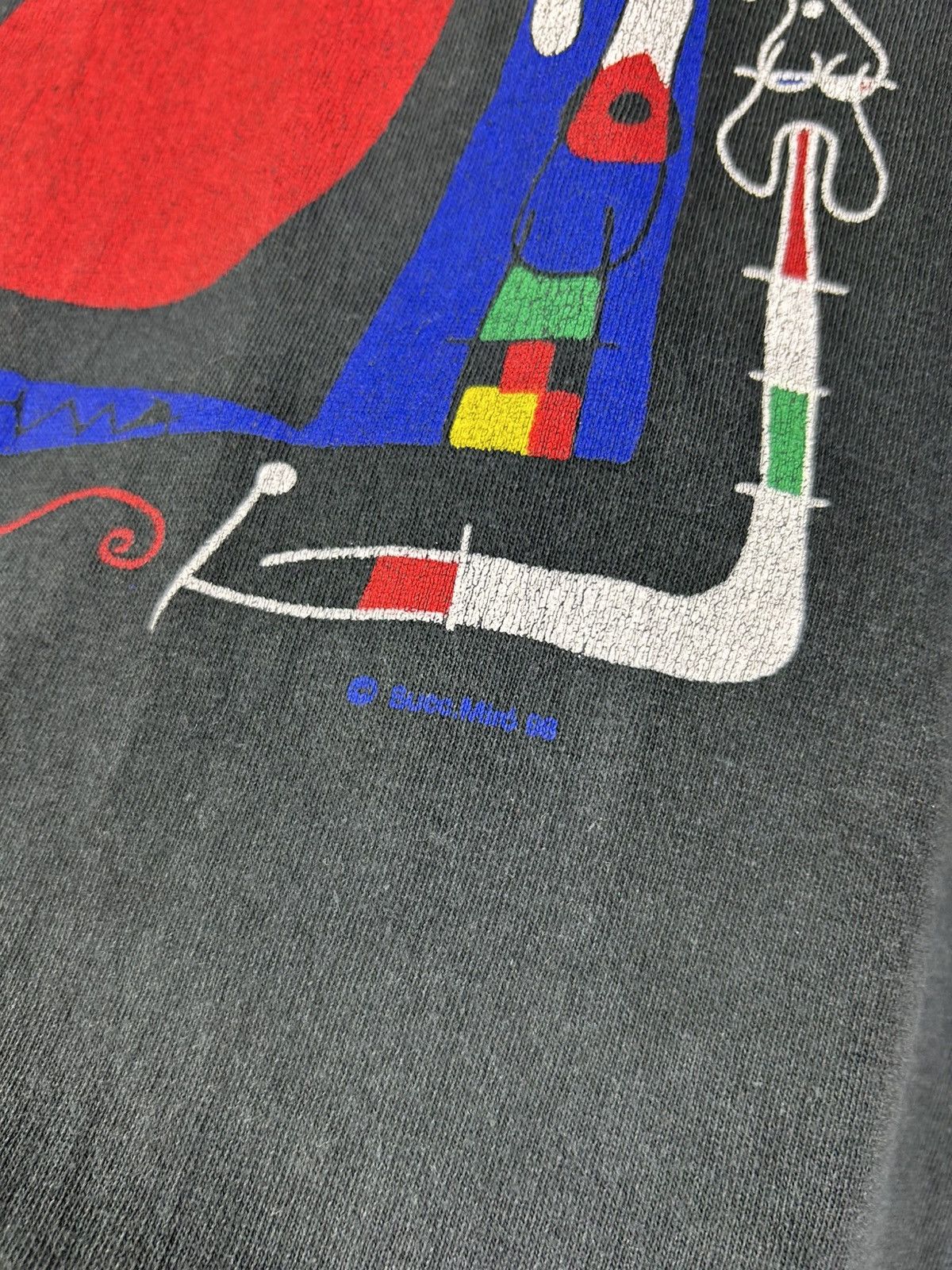 Vintage Vintage 90s Joan Miro Art T-Shirt Abstract Boxy Tee Size US S / EU 44-46 / 1 - 5 Thumbnail