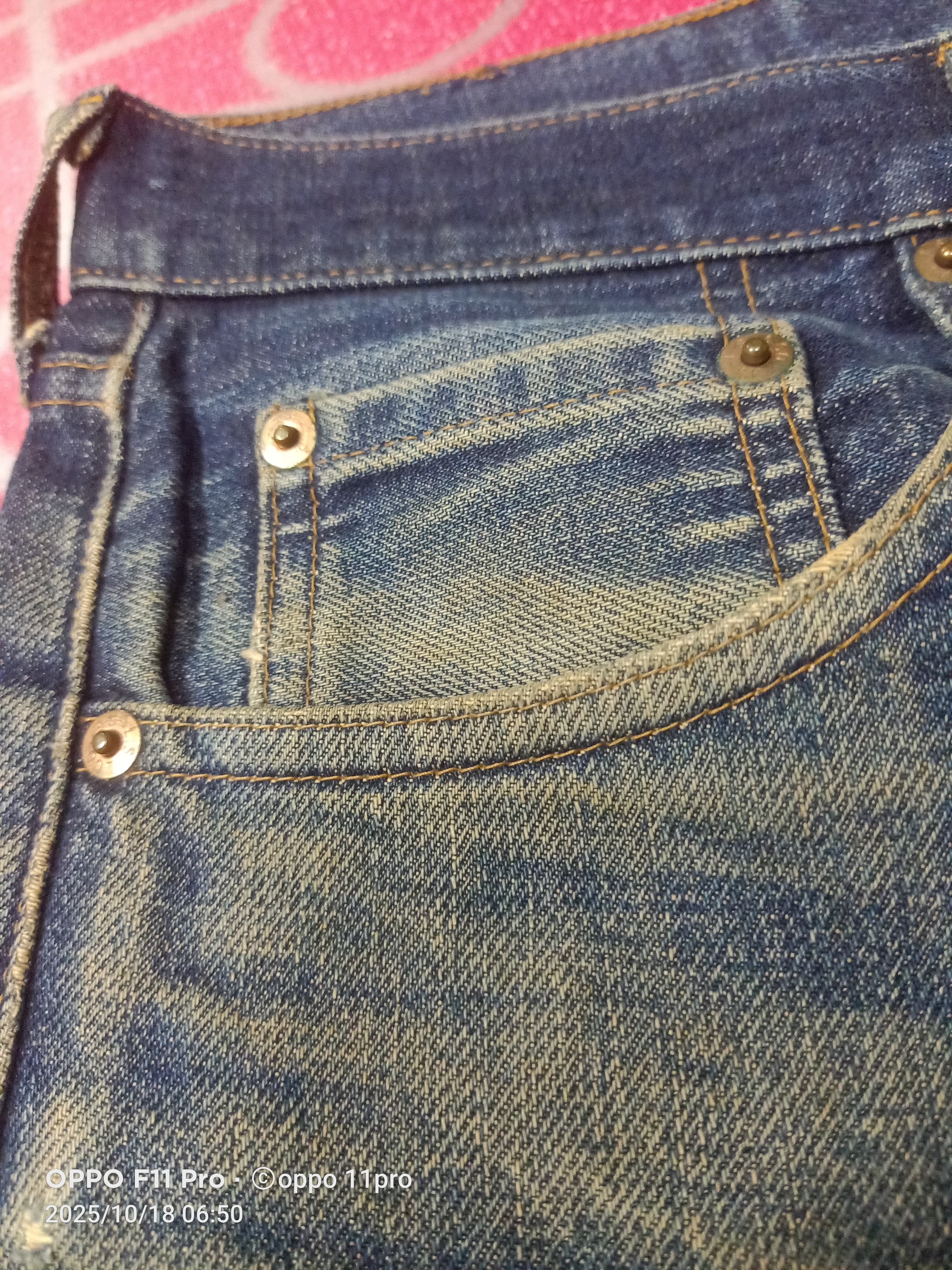 Levi's Vintage Clothing Levis Vintage 504 Z Red Selvedge Distressdenim Size US 32 / EU 48 - 11 Thumbnail