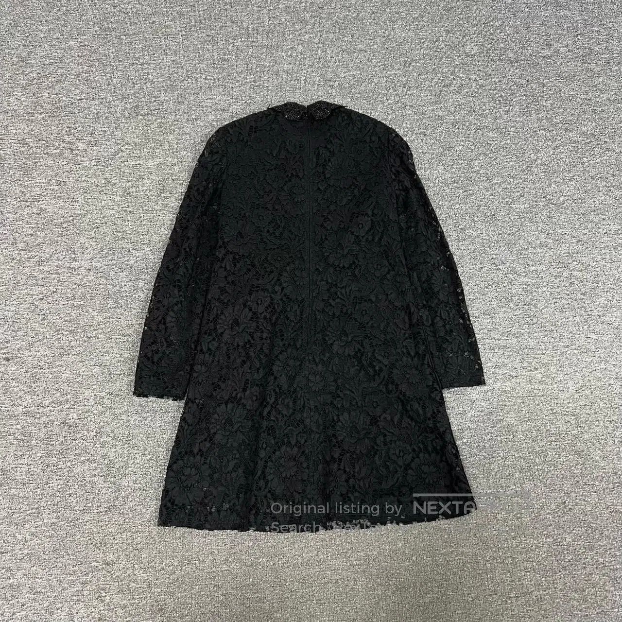 Valentino Valentino Black Beaded Lace Dress. Size S / US 4 / IT 40 - 2 Thumbnail