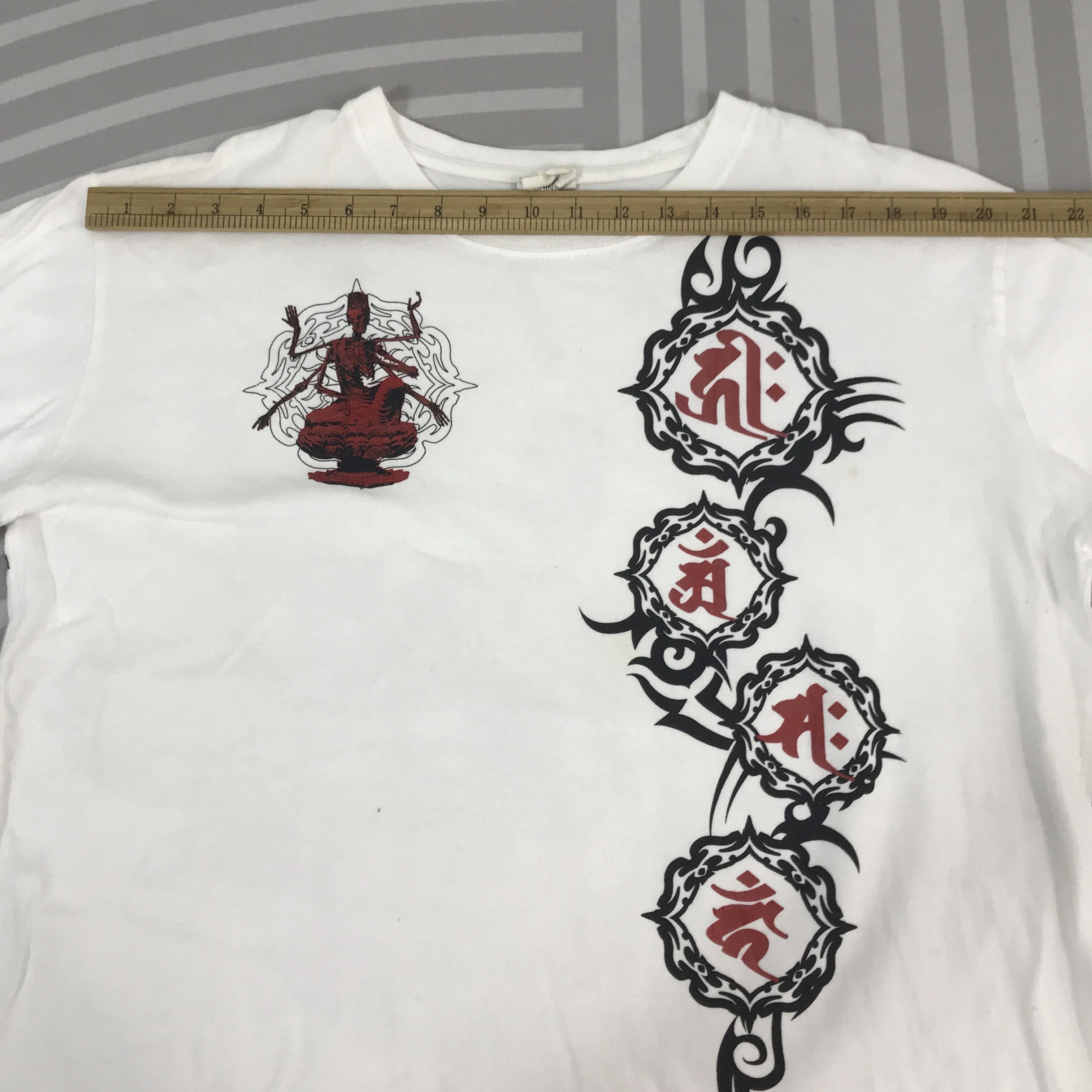 Japanese Brand Vintage Japanese Brand Rare design Long sleeve T-Shirt Size US XL / EU 56 / 4 - 5 Thumbnail