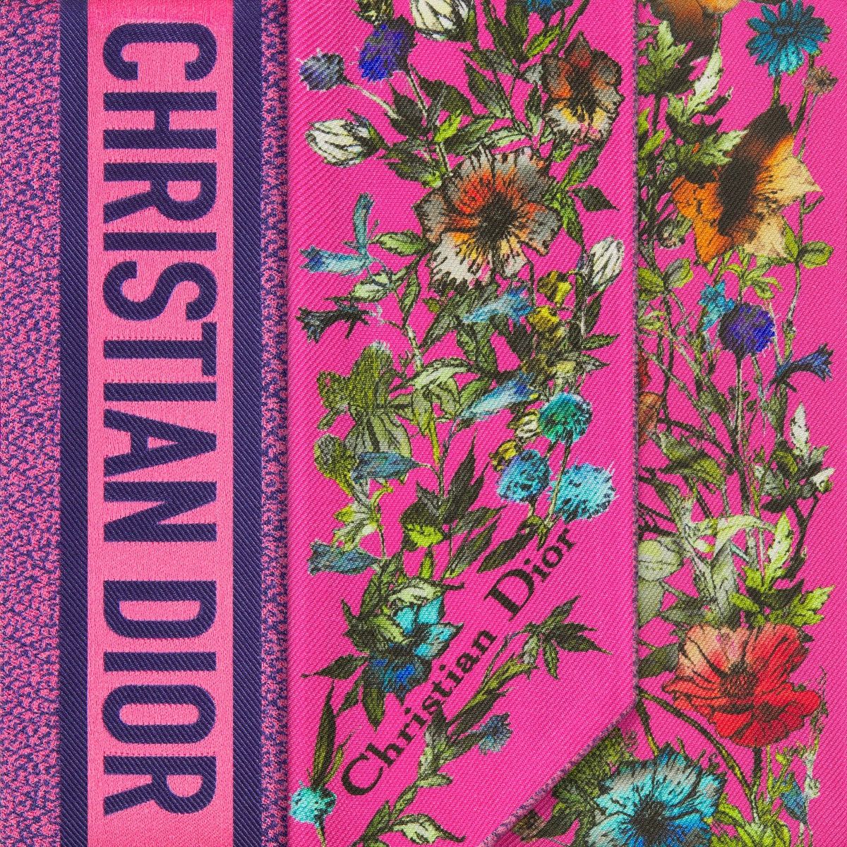 o1bcso1str0624 Size: OS / Scarfs in Pink