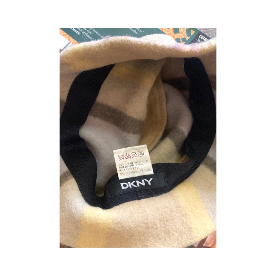 DKNY Vintage DKNY Fleece Buckle Hat Size ONE SIZE - 2 Thumbnail