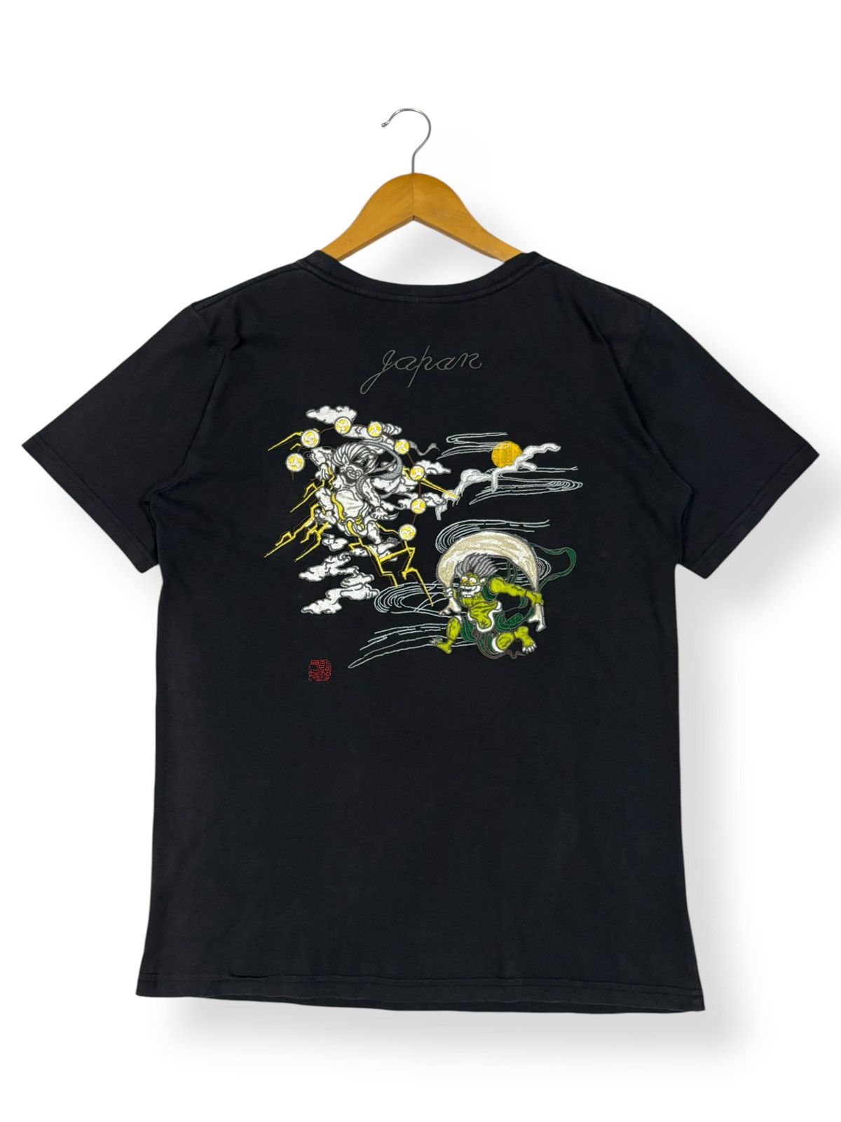 Karakuri Tamashii Zeku Japanese Fujin Raijin Embroidered Sukajan Style T-shirt Size US S / EU 44-46 / 1 - 3 Thumbnail
