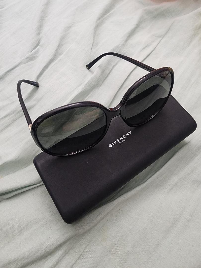 GIVENCHY Grey Gradient Round Ladies Sunglasses