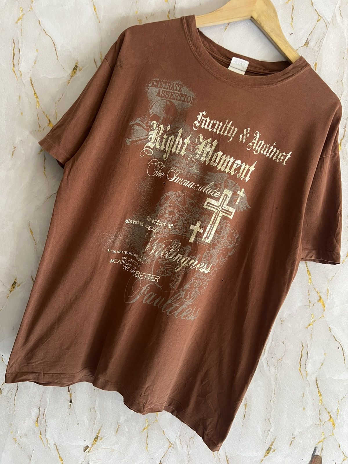 Anvil Vintage 2000s Anvil Gothic Graphic T-Shirt – Religious Cross Size US L / EU 52-54 / 3 - 5 Thumbnail