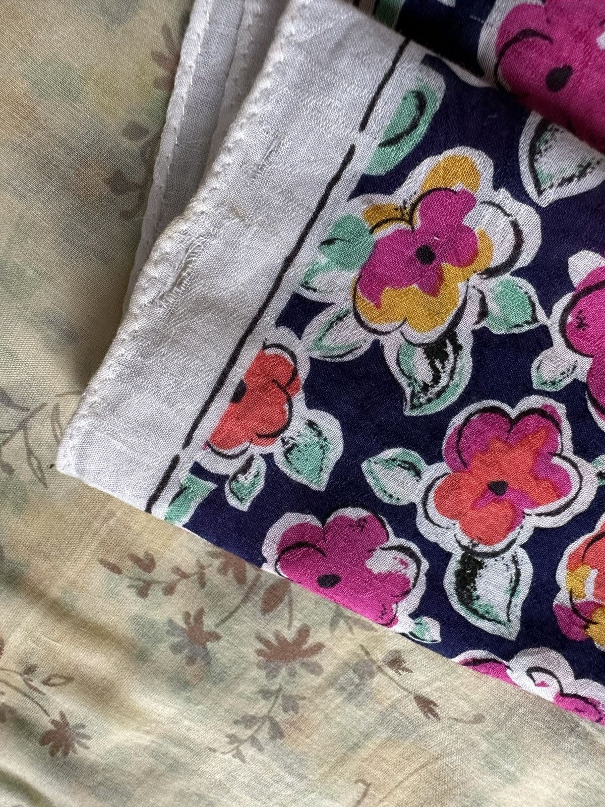 Givenchy × Vintage Vintage Givenchy Handkerchief/ Neckerchief/ Bandana Size ONE SIZE - 7 Thumbnail