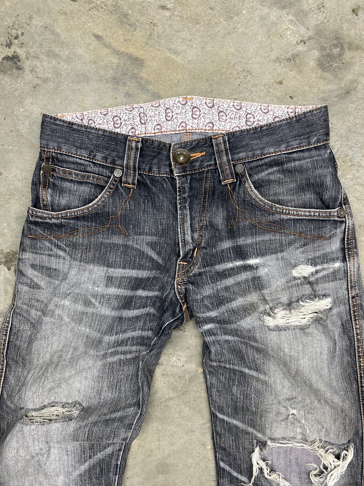 Edwin vintage edwin 503 flared distressed blue trip Size US 29 - 8 Thumbnail