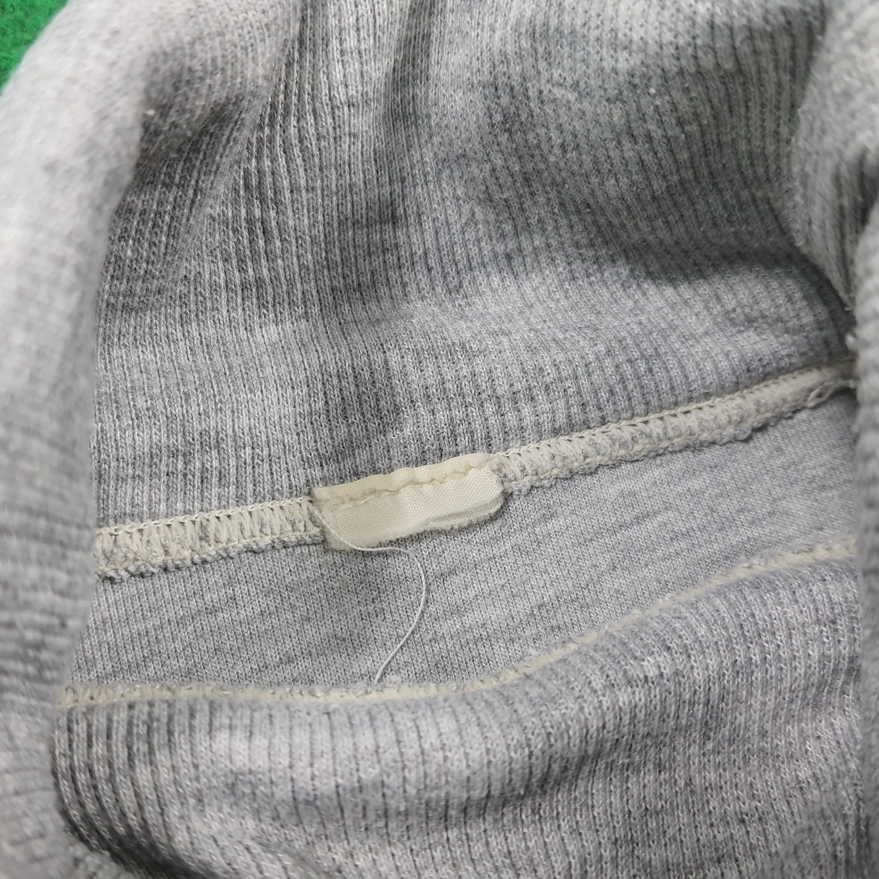 Nike Vintage 90s Nike Center Swoosh Turtleneck Sweatshirt C293N24 Size US M / EU 48-50 / 2 - 7 Thumbnail