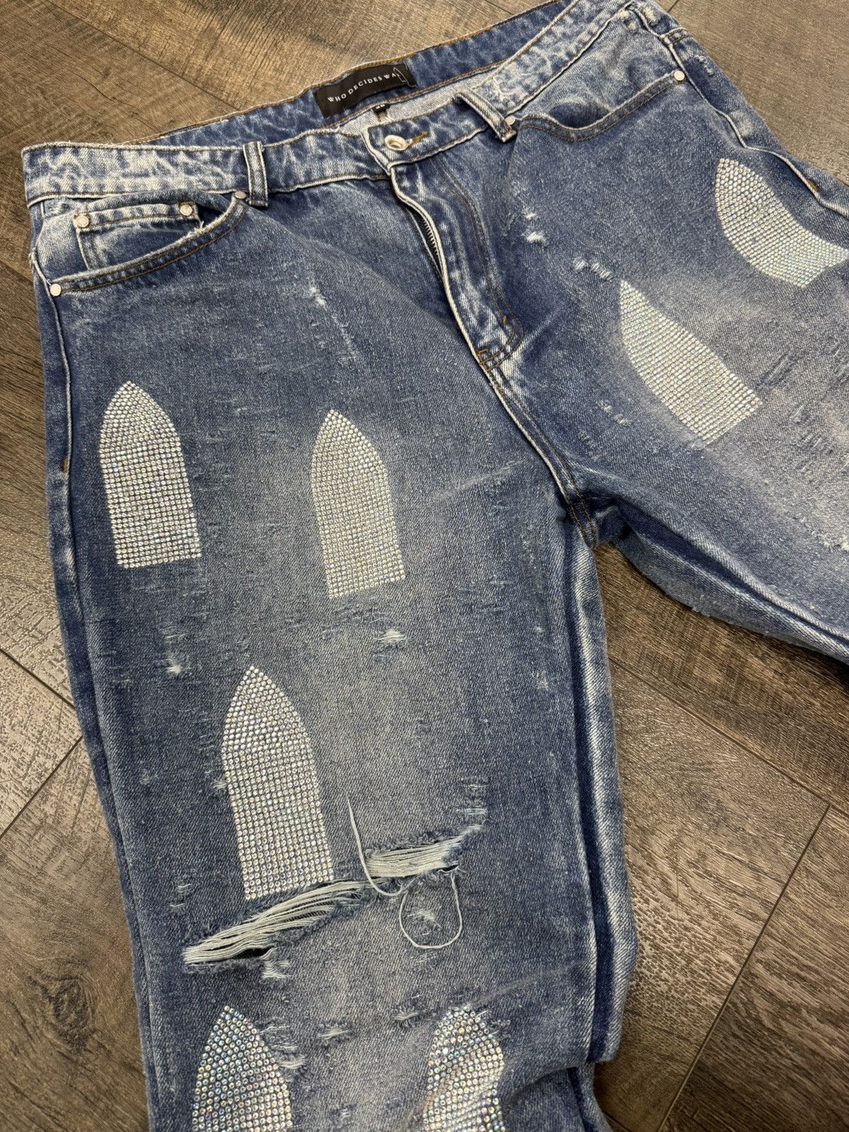 Who Decides War RHINESTONE WASHED DENIM Size US 36 / EU 52 - 2 Thumbnail