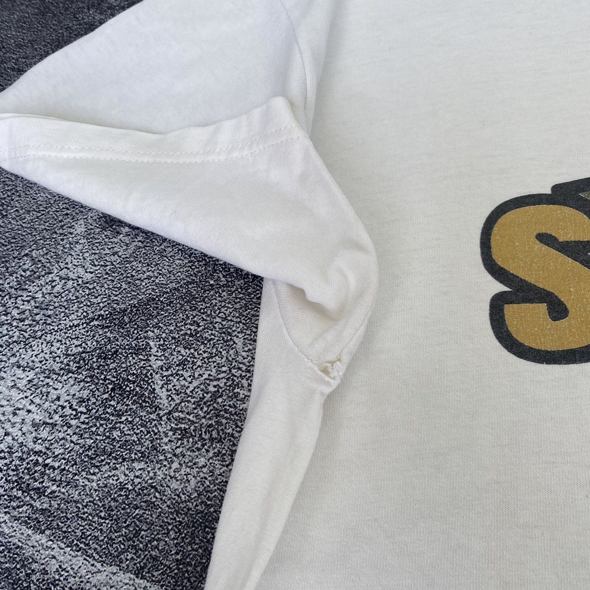 Vintage Vintage Very Rare Shuvit Skateboard t shirt Size US M / EU 48-50 / 2 - 5 Thumbnail
