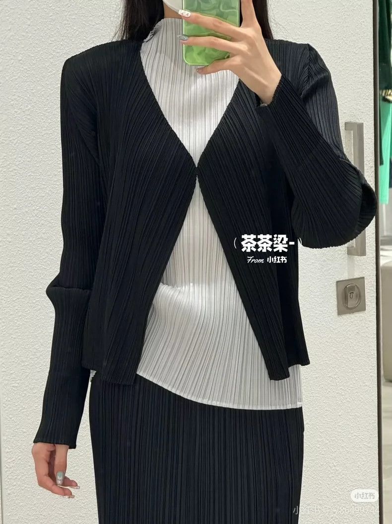 Issey Miyake issey miyake size:3 Black pleated cardigan Size XXS / US 00 / IT 34 - 5 Thumbnail