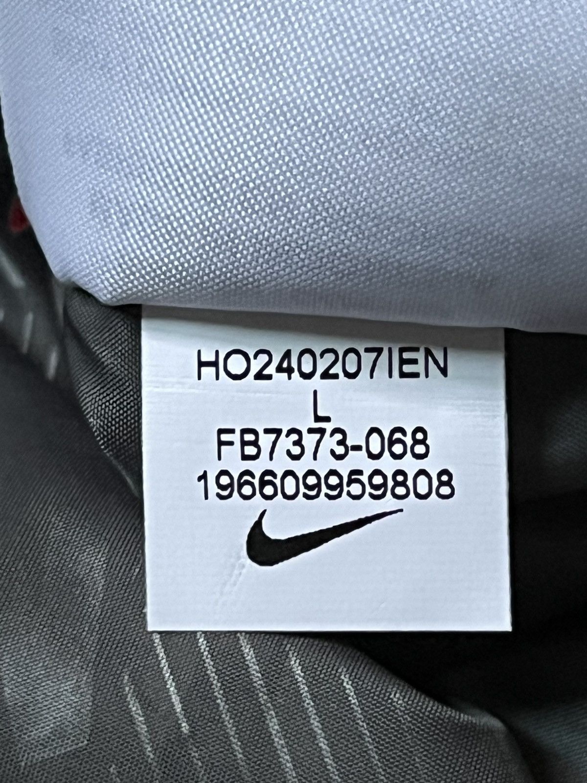 Nike Nike Sportswear Primaloft Vest (FB7373-068) Men’s Size L Size US L / EU 52-54 / 3 - 7 Thumbnail