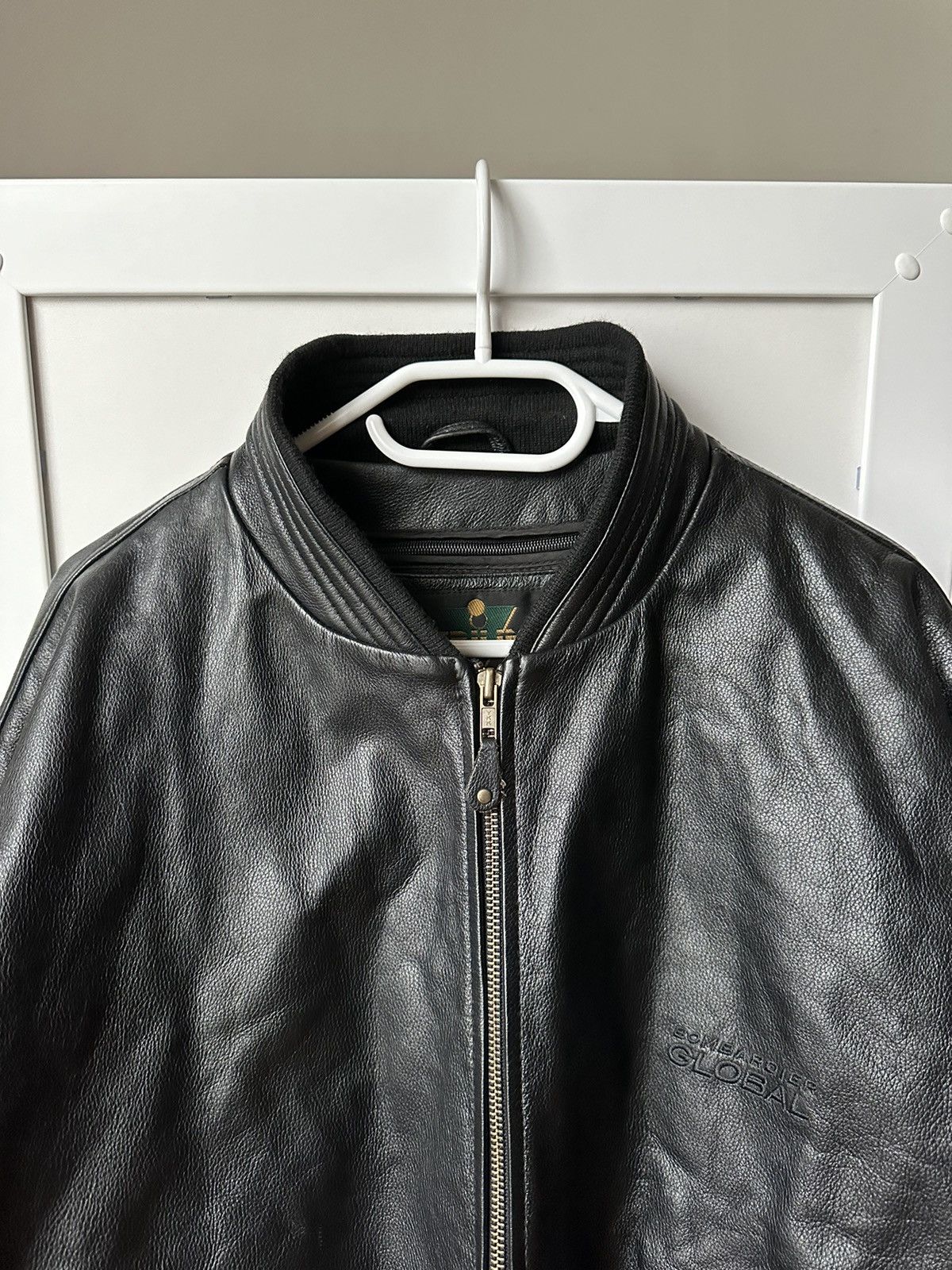 Japanese Brand Vintage Black Leather Boxy Bomber Jacket Kanye West Style Size US XL / EU 56 / 4 - 4 Thumbnail