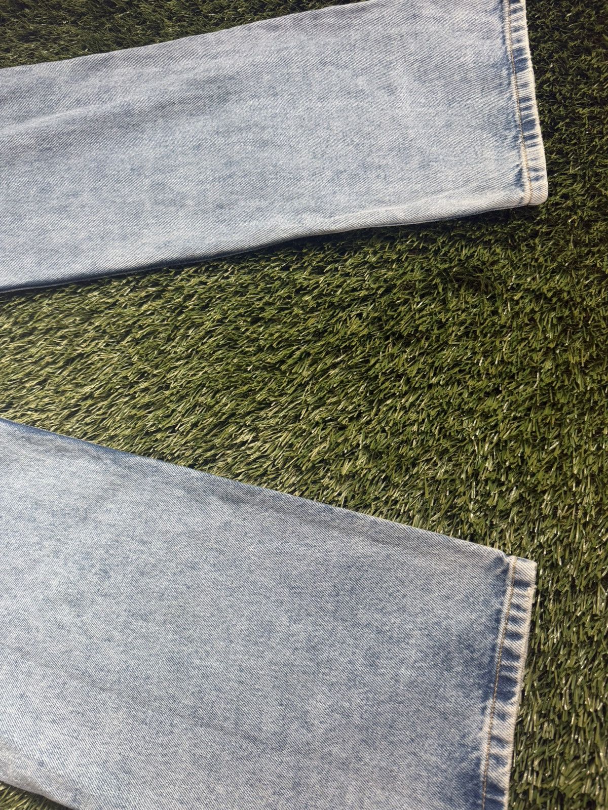 Maison Margiela Maison Margiela Cut-Out Distressed Denim Jeans Size 33" - 13 Thumbnail