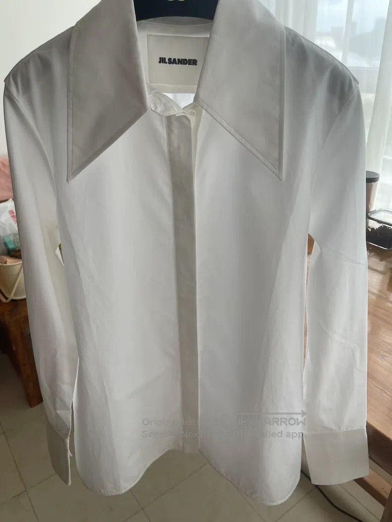 Jil Sander Jil Sander size 34 Solid color shirt with lapels Size US S / EU 44-46 / 1 - 6 Thumbnail