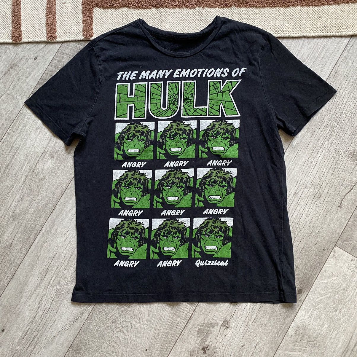 Marvel Comics MARVEL COMICS HULK EMOTIONS Y2K PRINT T SHIRT Size US M / EU 48-50 / 2 - 1 Thumbnail