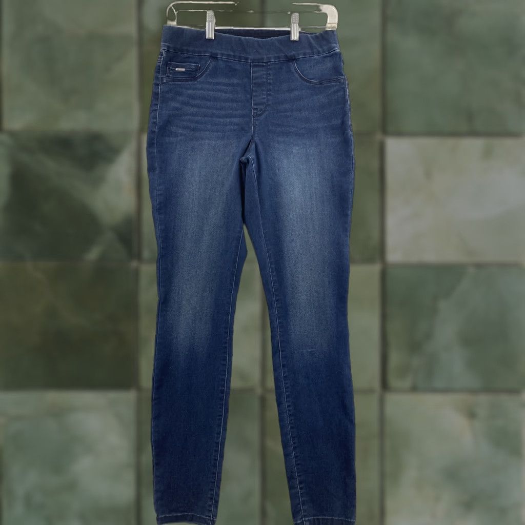 Nine West Nine West Jeans Womens 6 Pull On Skinny Denim Jeans Blue 30 Inseam 31 Inseam Dark Wash Regular Size 6 Rise Mid Bohemian Style Skinny Womens Jeans Size 30" / US 8 / IT 44 - 1 Thumbnail