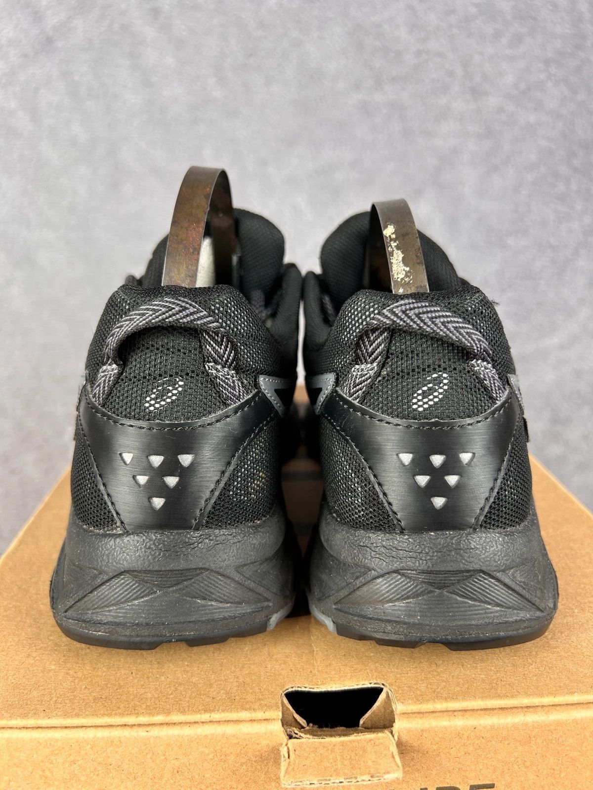 Asics Asics Gel-Sonoma 3 Gore-Tex black trekking sneakers Size US 7 / IT 37 - 4 Thumbnail