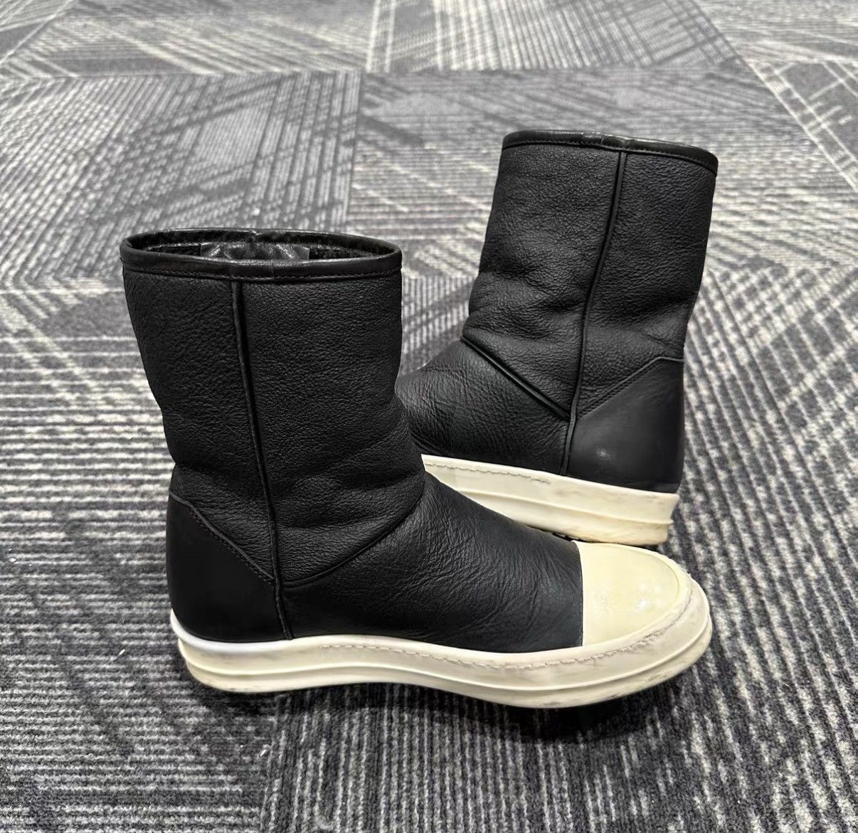 Rick Owens Rick Owens Main Line Snow Boots J42 Size US 6.5 / IT 36.5 - 4 Thumbnail
