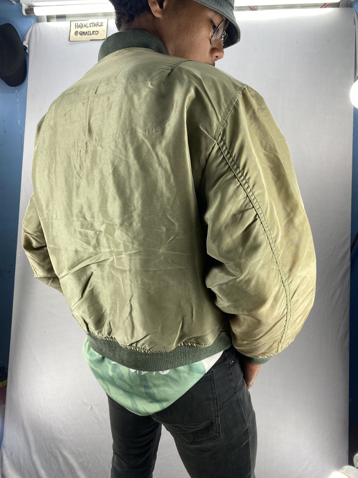 Avirex Vintage 90’s Avirex bomber Jacket Reversible Size US M / EU 48-50 / 2 - 15 Thumbnail