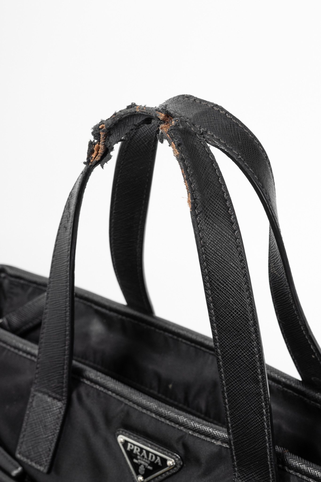 プラダ　サフィアーノ　NERO Prada Nero Tessuto & Saffiano-Leather 2-Way Tote