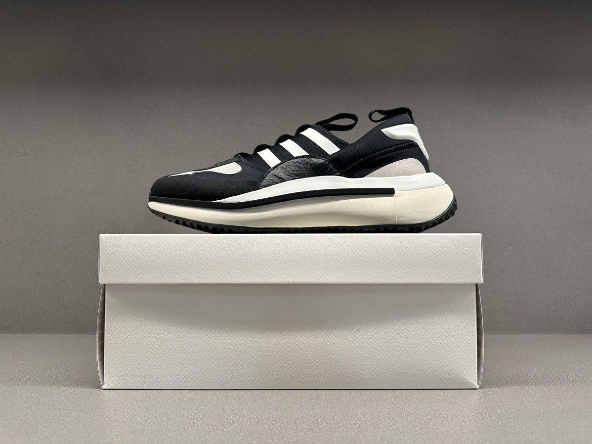 Adidas × Y-3 Adidas Y-3 Qisan Cozy Black Chalk White | Grailed